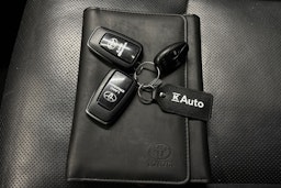 met. sininen Toyota Land Cruiser 2018 kuva 39.