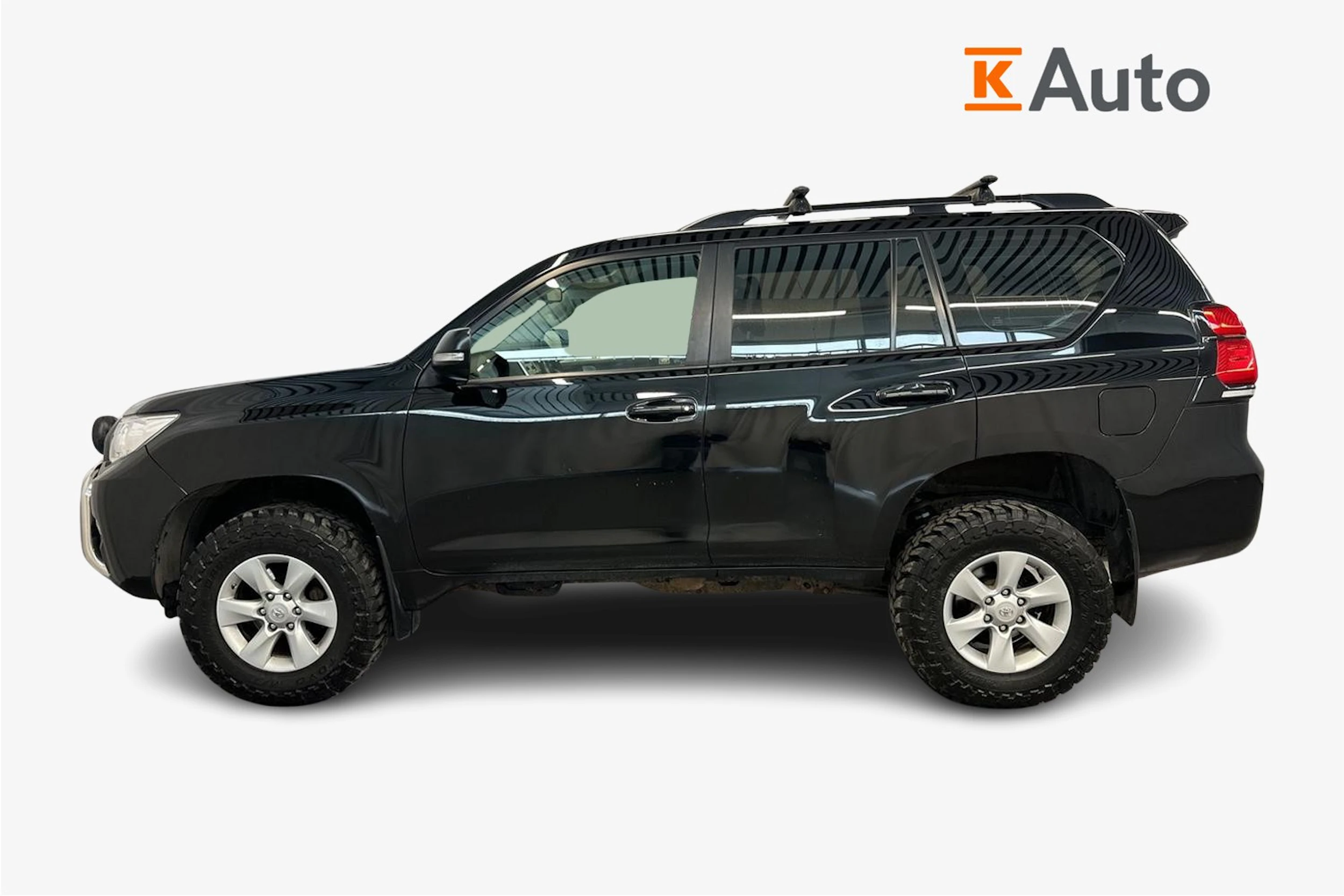musta Toyota Land Cruiser 2018 kuva 7.