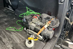 musta Toyota Land Cruiser 2018 kuva 17.