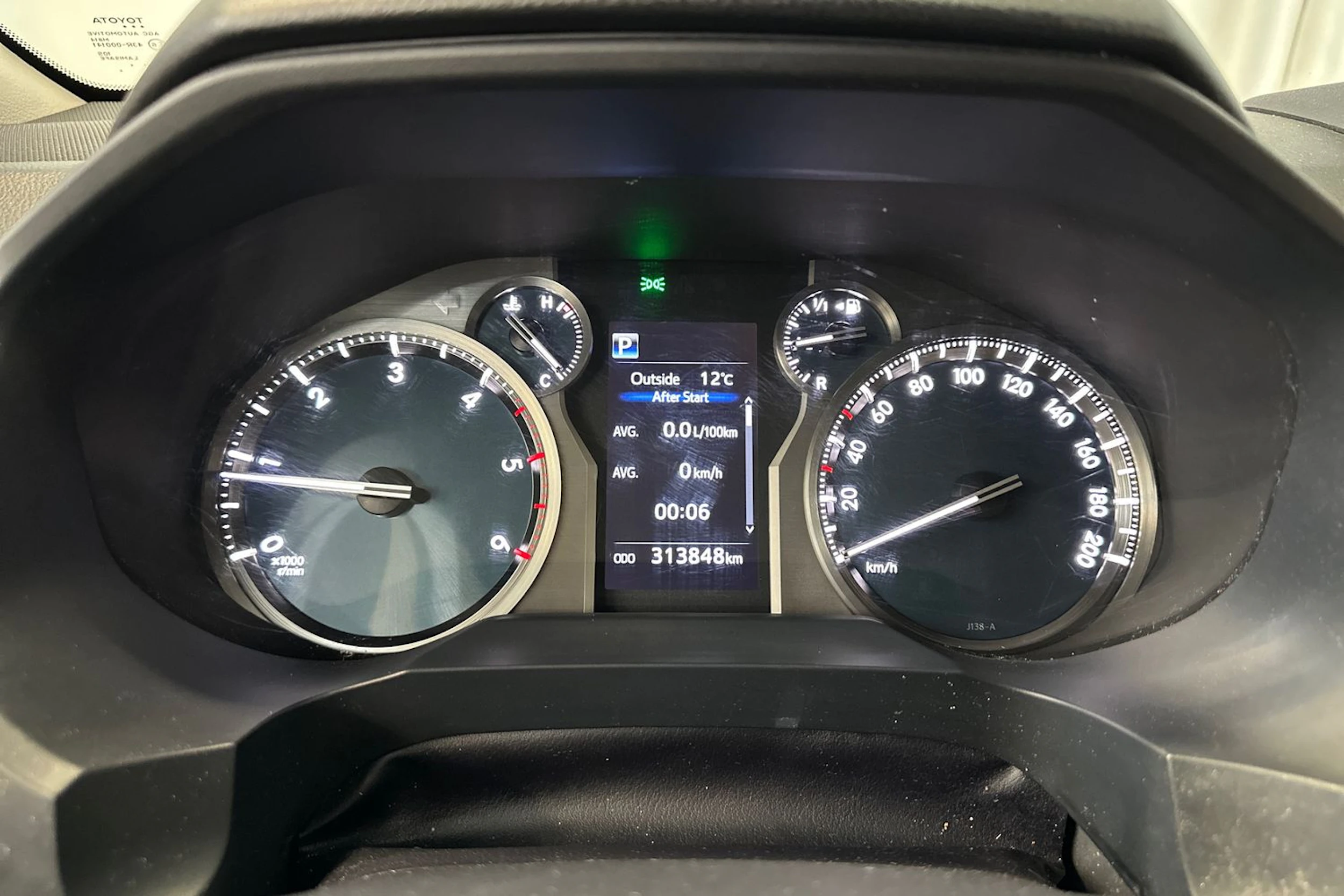 musta Toyota Land Cruiser 2018 kuva 25.