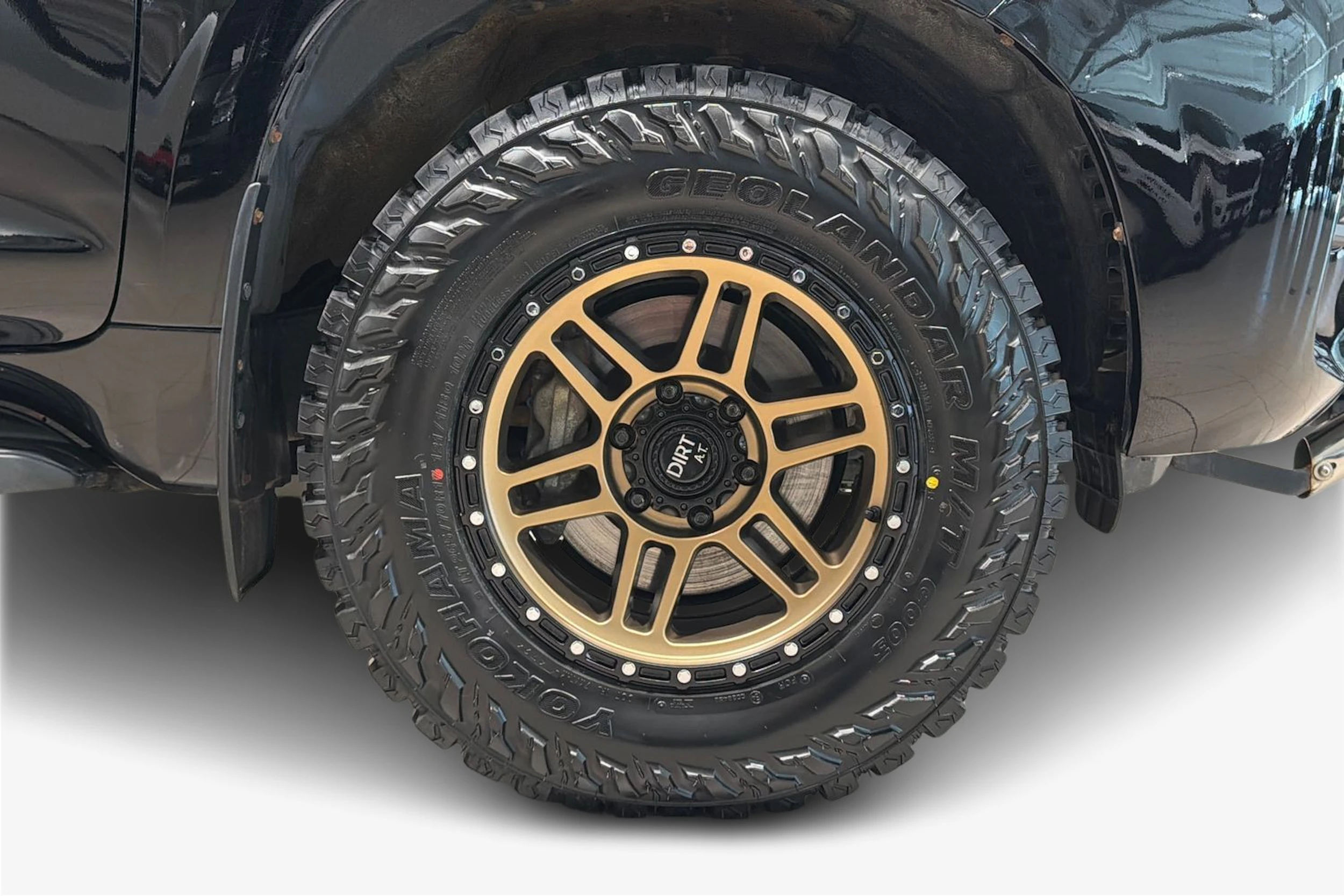 musta Toyota Land Cruiser 2018 kuva 12.