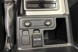 musta Toyota Land Cruiser 2018 kuva 25.