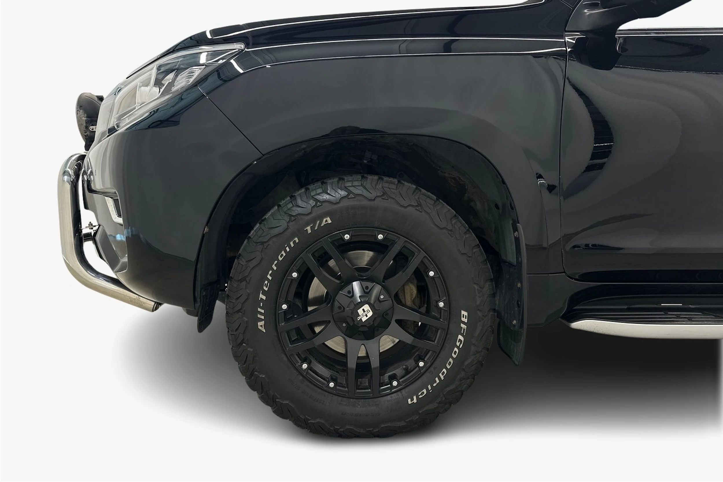 musta Toyota Land Cruiser 2018 kuva 9.