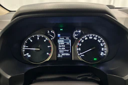 musta Toyota Land Cruiser 2018 kuva 14.