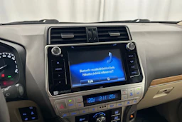 musta Toyota Land Cruiser 2018 kuva 19.