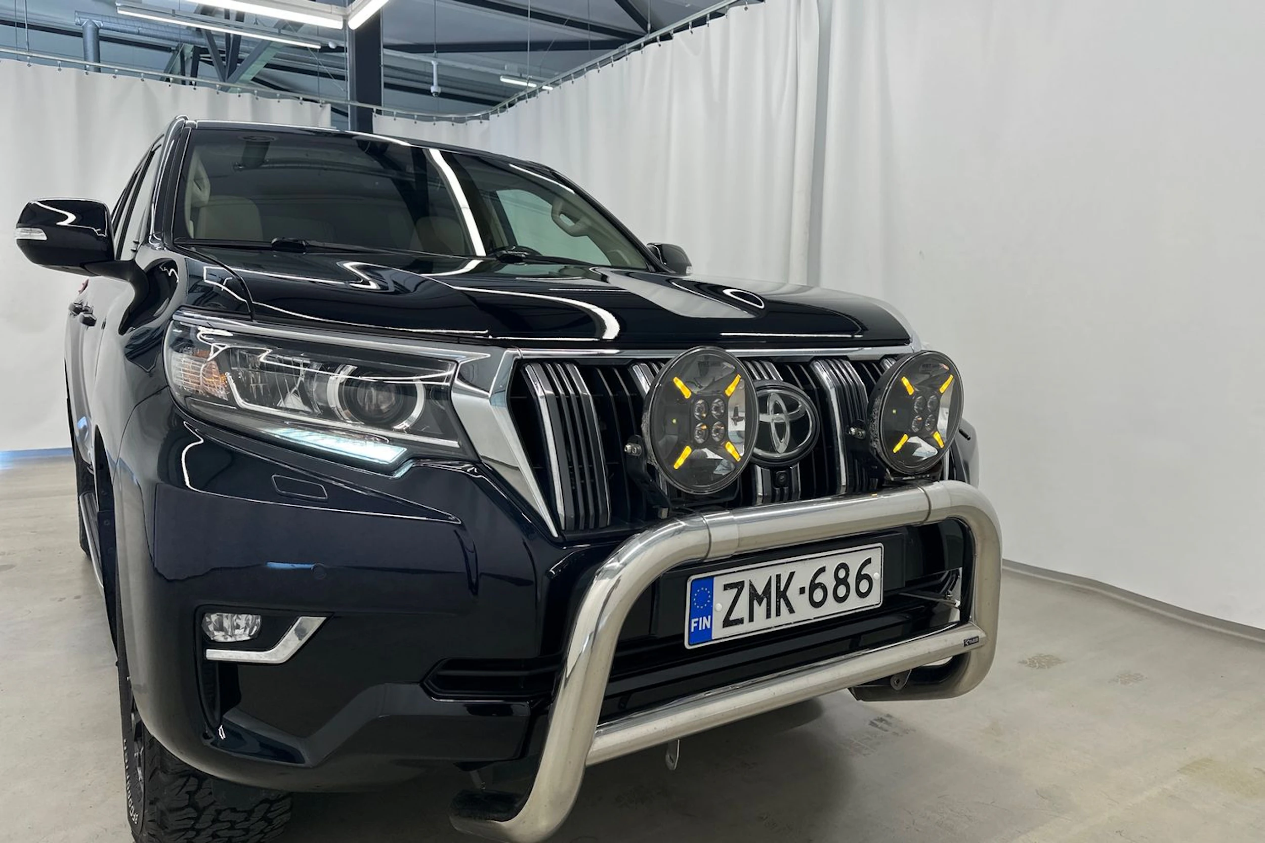 musta Toyota Land Cruiser 2018 kuva 34.