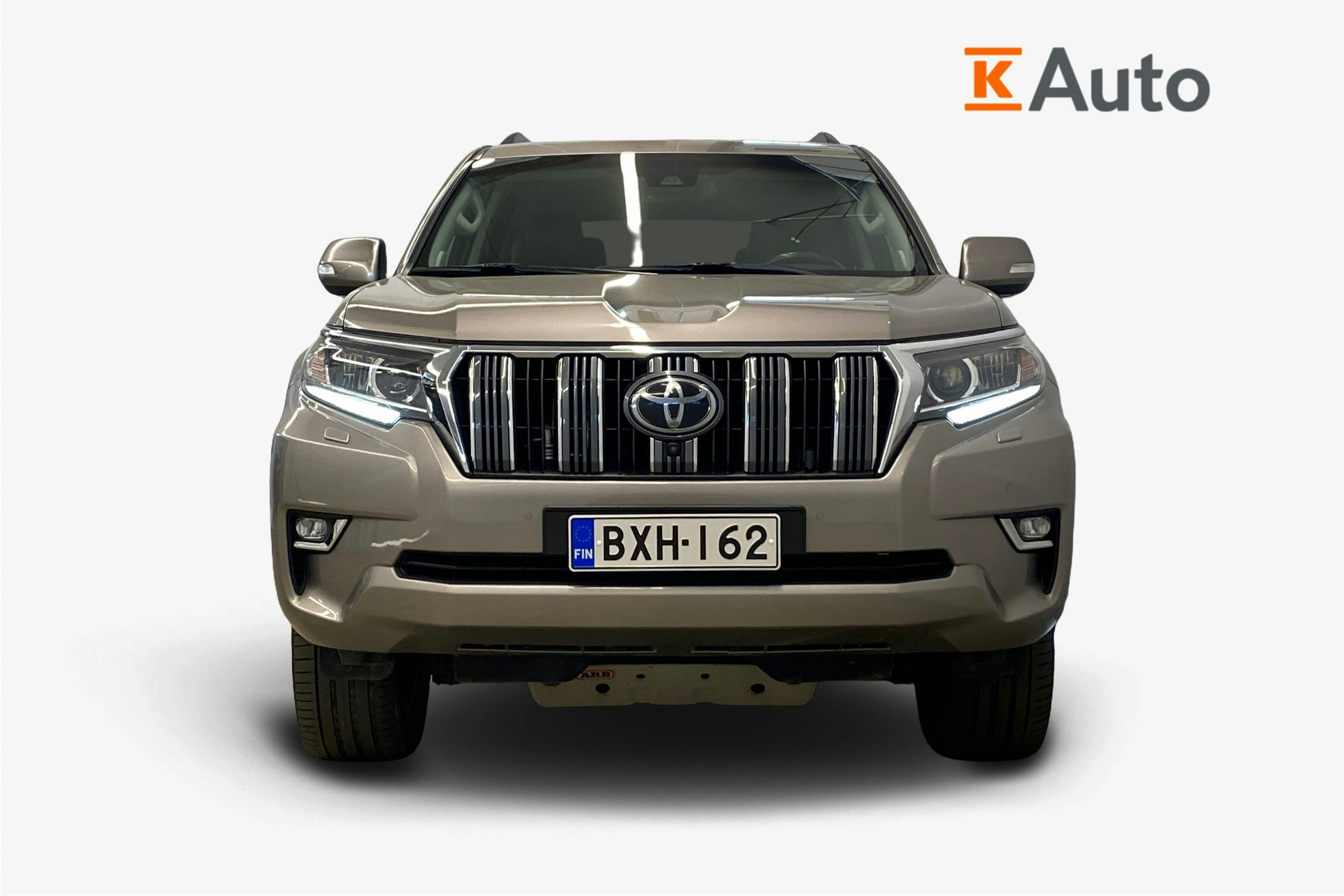 ruskea (beige) Toyota Land Cruiser 2019 kuva 4.