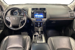 ruskea (beige) Toyota Land Cruiser 2019 kuva 7.