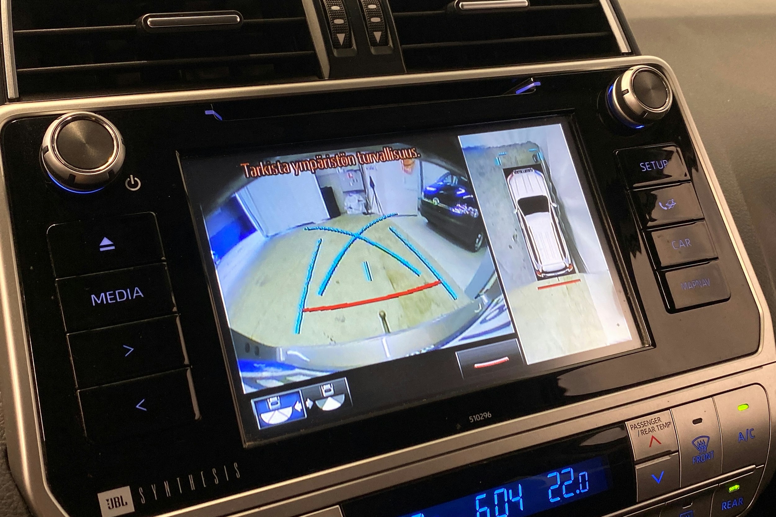 ruskea (beige) Toyota Land Cruiser 2019 kuva 19.