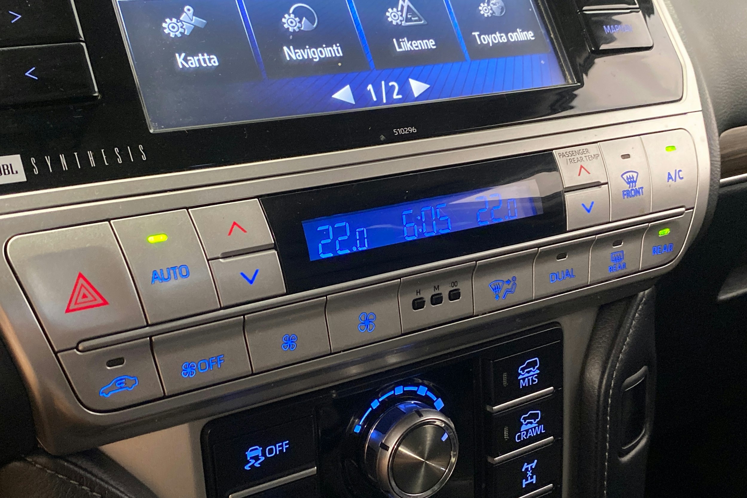 ruskea (beige) Toyota Land Cruiser 2019 kuva 22.