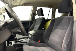 hopea Toyota Land Cruiser 2019 kuva 8.