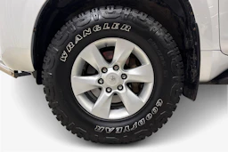 hopea Toyota Land Cruiser 2019 kuva 9.