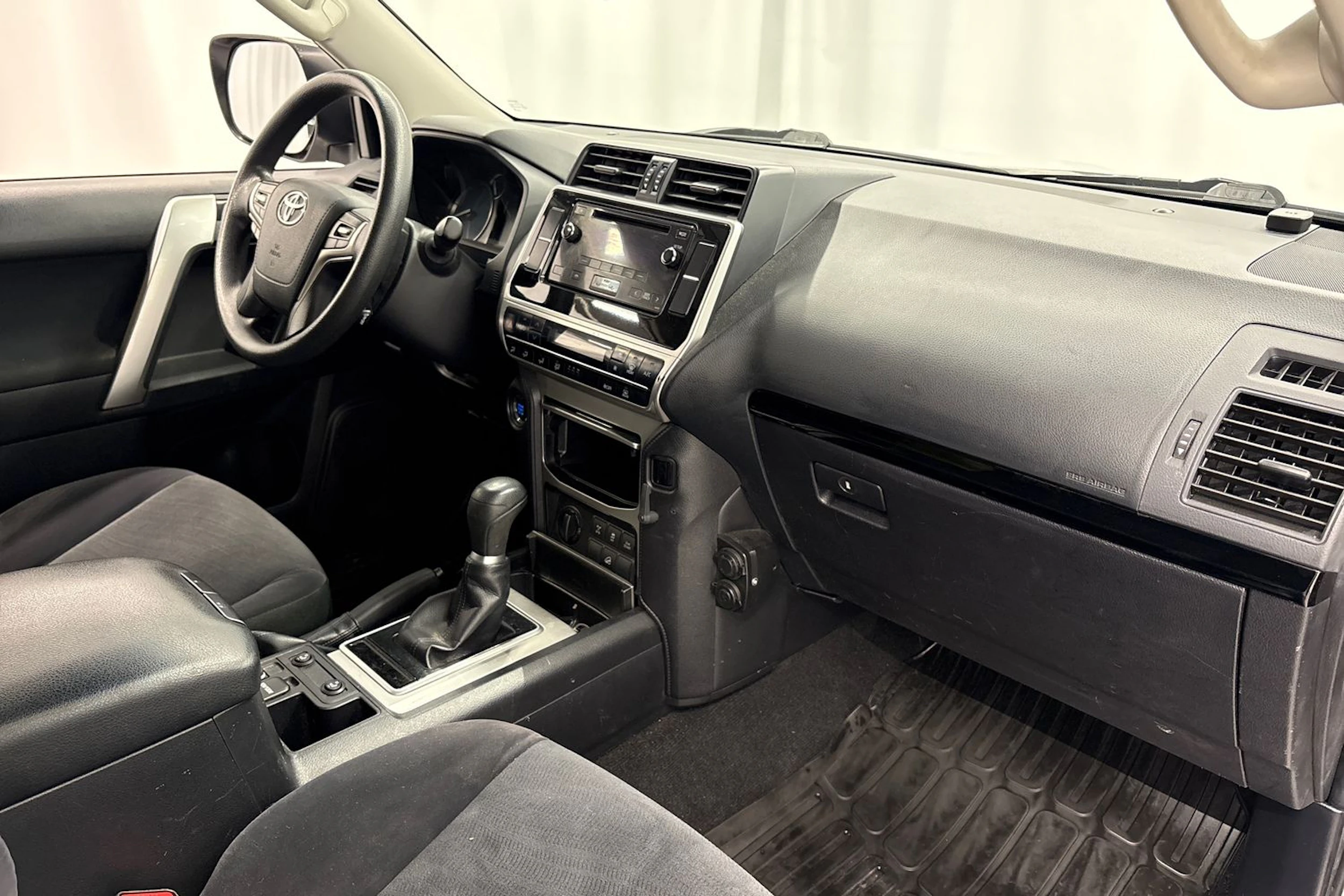 hopea Toyota Land Cruiser 2019 kuva 10.