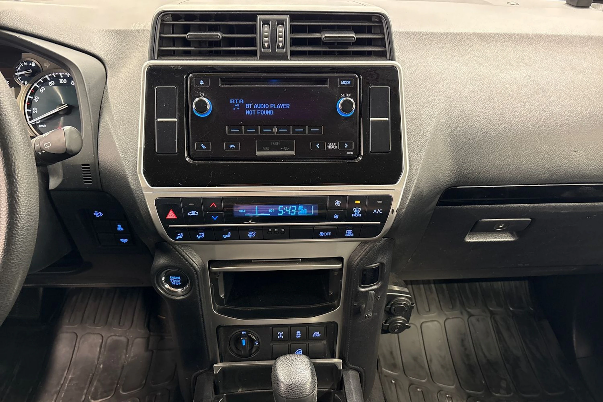 hopea Toyota Land Cruiser 2019 kuva 12.