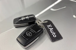 hopea Toyota Land Cruiser 2019 kuva 21.