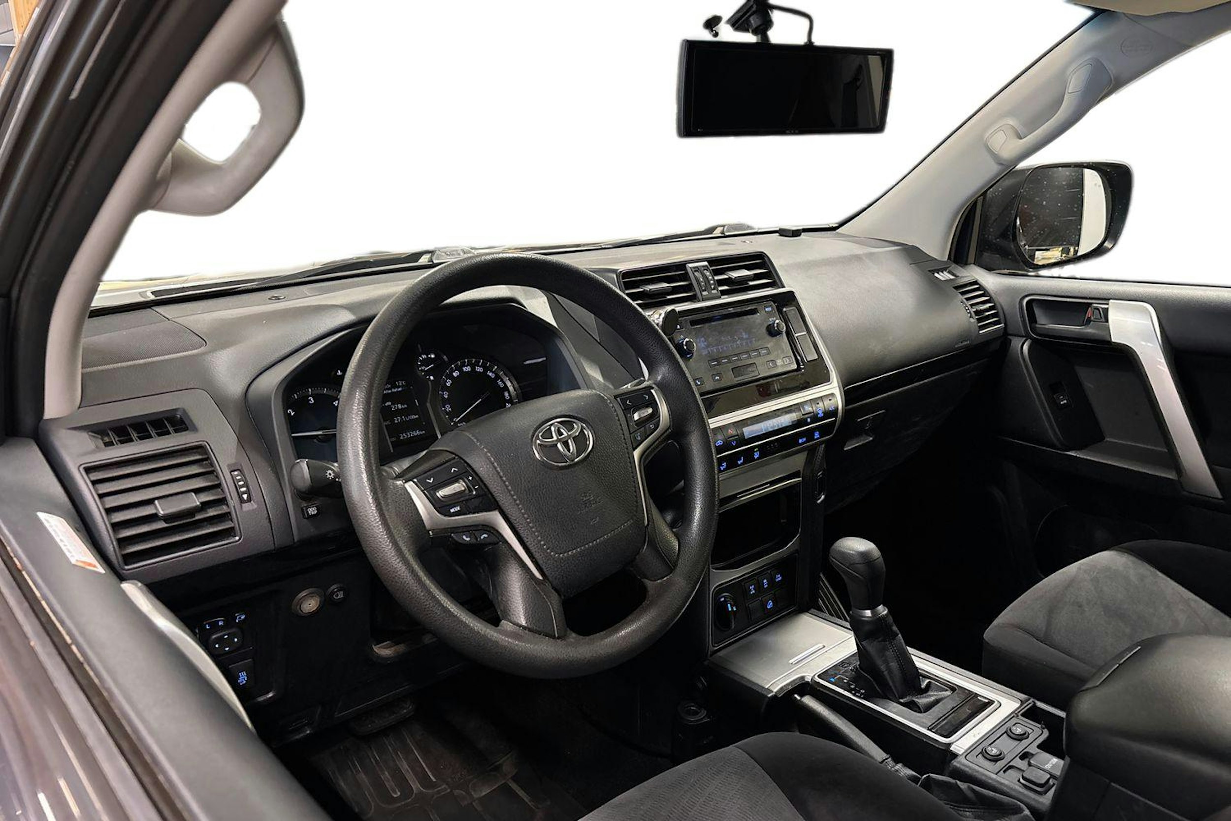 met. harmaa Toyota Land Cruiser 2019 kuva 9.