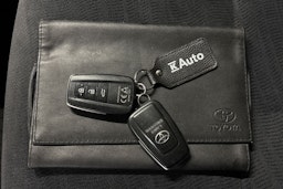 met. harmaa Toyota Land Cruiser 2019 kuva 37.