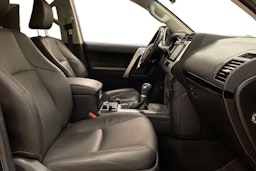 met. sininen Toyota Land Cruiser 2020 kuva 10.