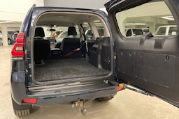 met. sininen Toyota Land Cruiser 2020 kuva 14.