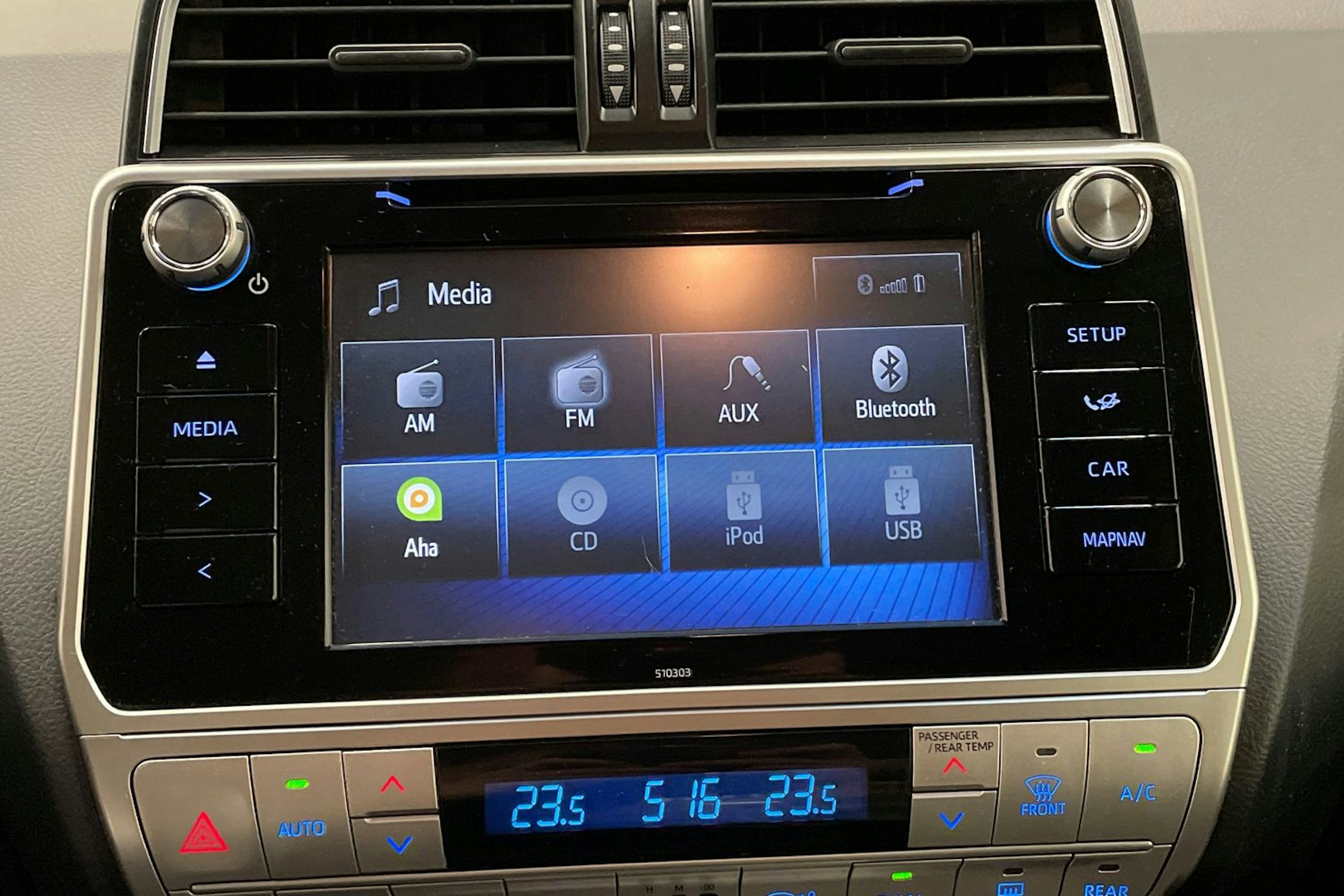 met. sininen Toyota Land Cruiser 2020 kuva 24.