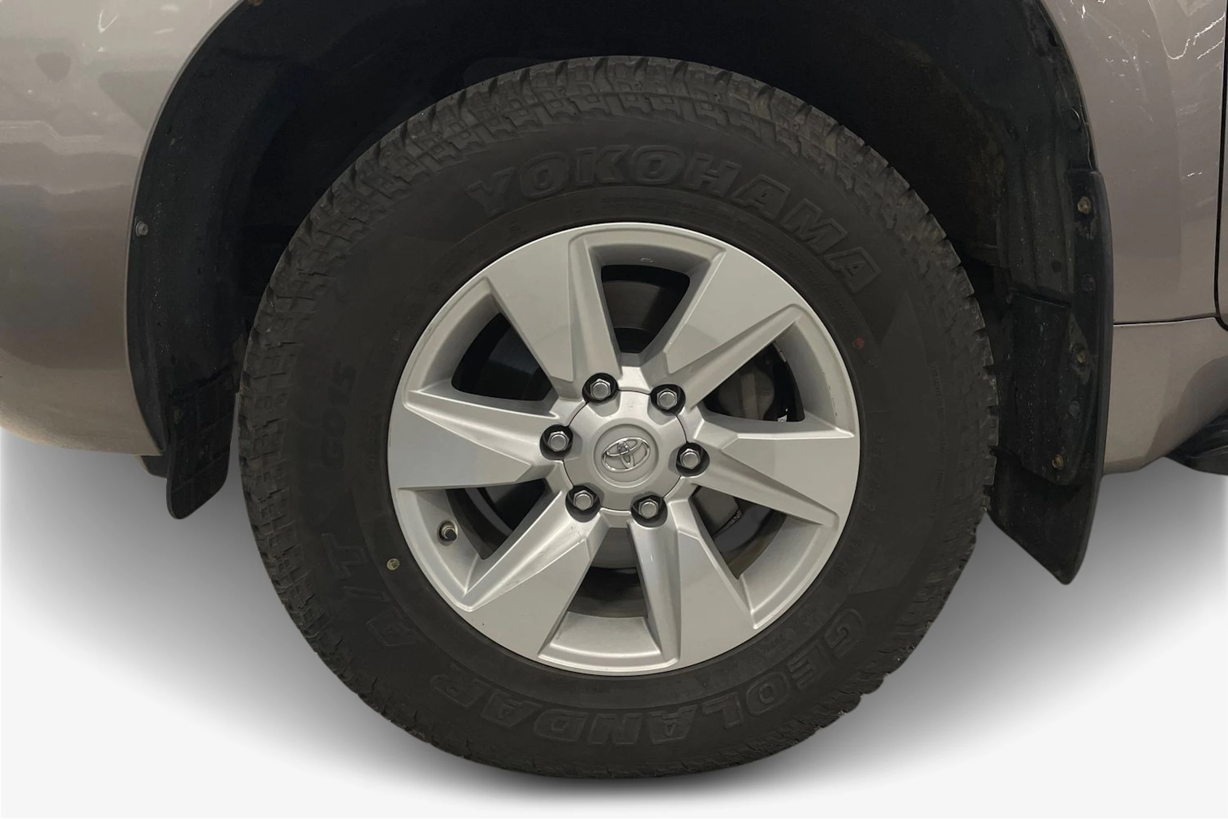 Ruskea (beige) Toyota Land Cruiser 2020 kuva 12.