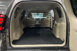 Ruskea (beige) Toyota Land Cruiser 2020 kuva 25.