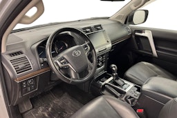 hopea Toyota Land Cruiser 2021 kuva 6.