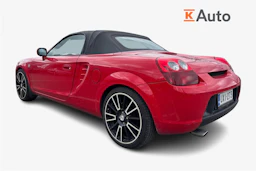 punainen Toyota MR2 2005 kuva 2.