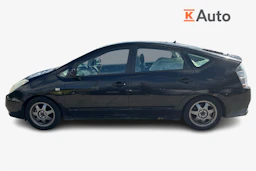 Musta Toyota Prius 2004 kuva 5.