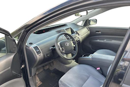 Musta Toyota Prius 2004 kuva 6.