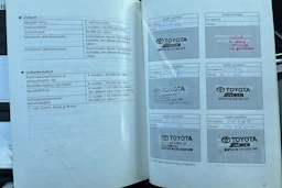 Musta Toyota Prius 2004 kuva 15.