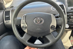 Musta Toyota Prius 2004 kuva 22.