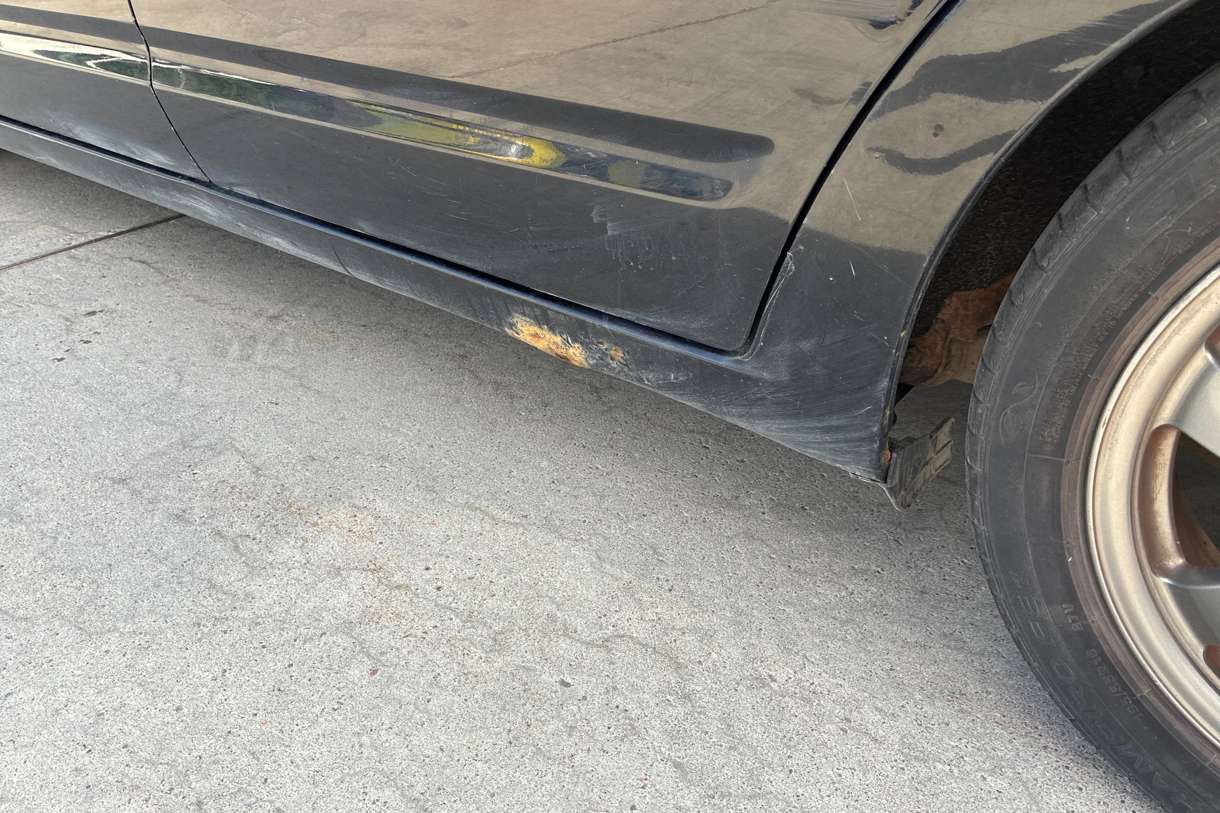 Musta Toyota Prius 2004 kuva 34.