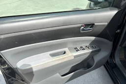 Musta Toyota Prius 2004 kuva 36.
