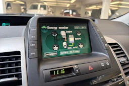 harmaa Toyota Prius 2005 kuva 13.