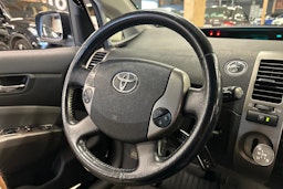 musta Toyota Prius 2008 kuva 15.