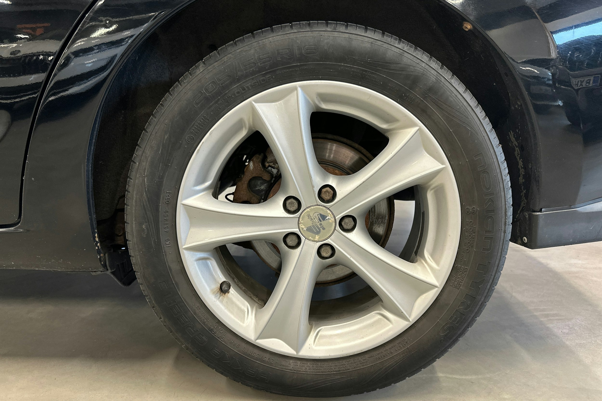 musta Toyota Prius 2008 kuva 23.