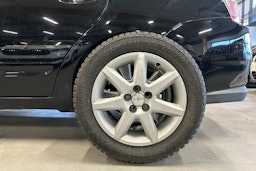 musta Toyota Prius 2008 kuva 24.