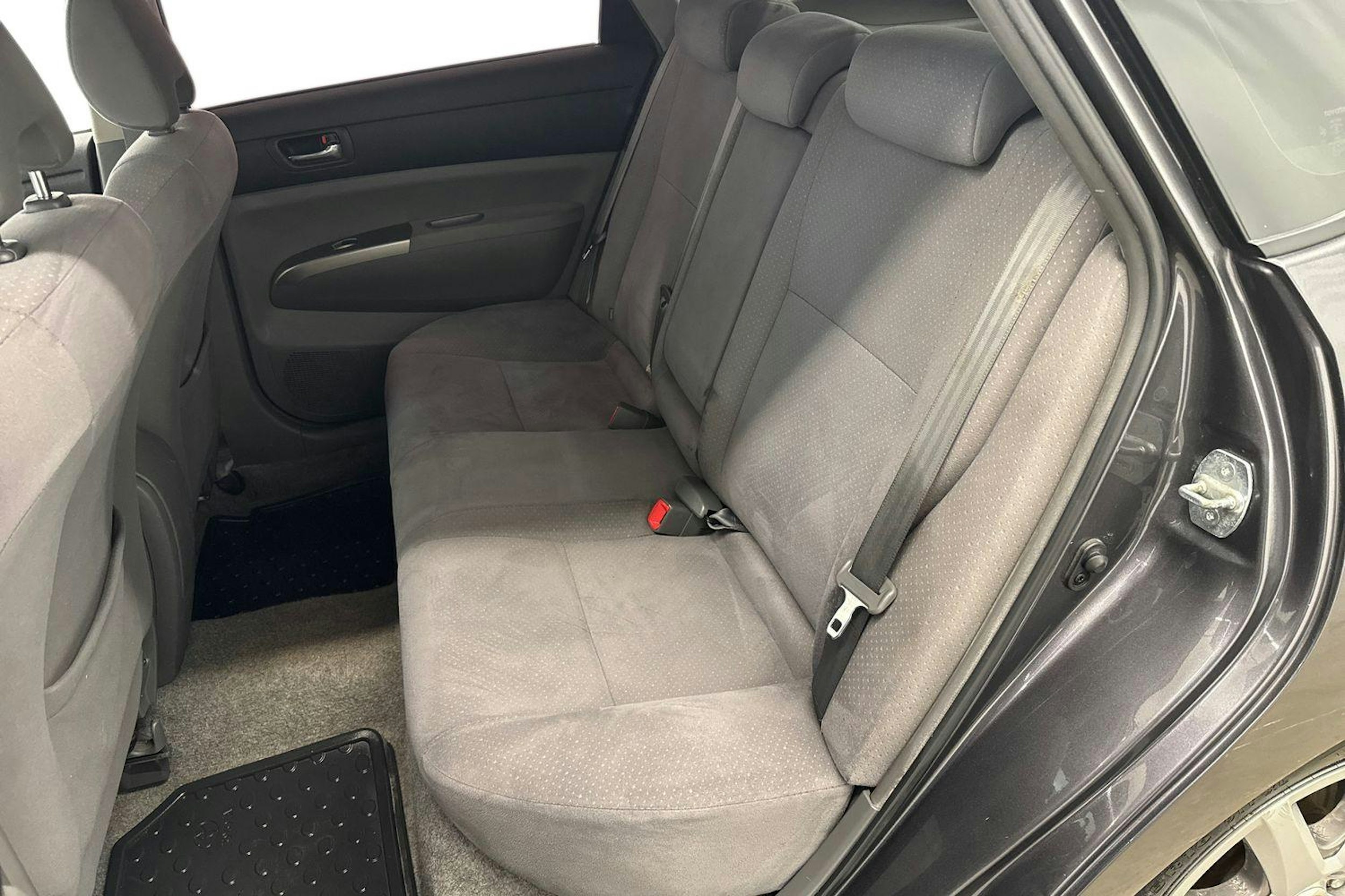 Harmaa Toyota Prius 2008 kuva 8.