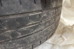 Harmaa Toyota Prius 2008 kuva 12.