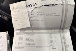 Harmaa Toyota Prius 2008 kuva 22.