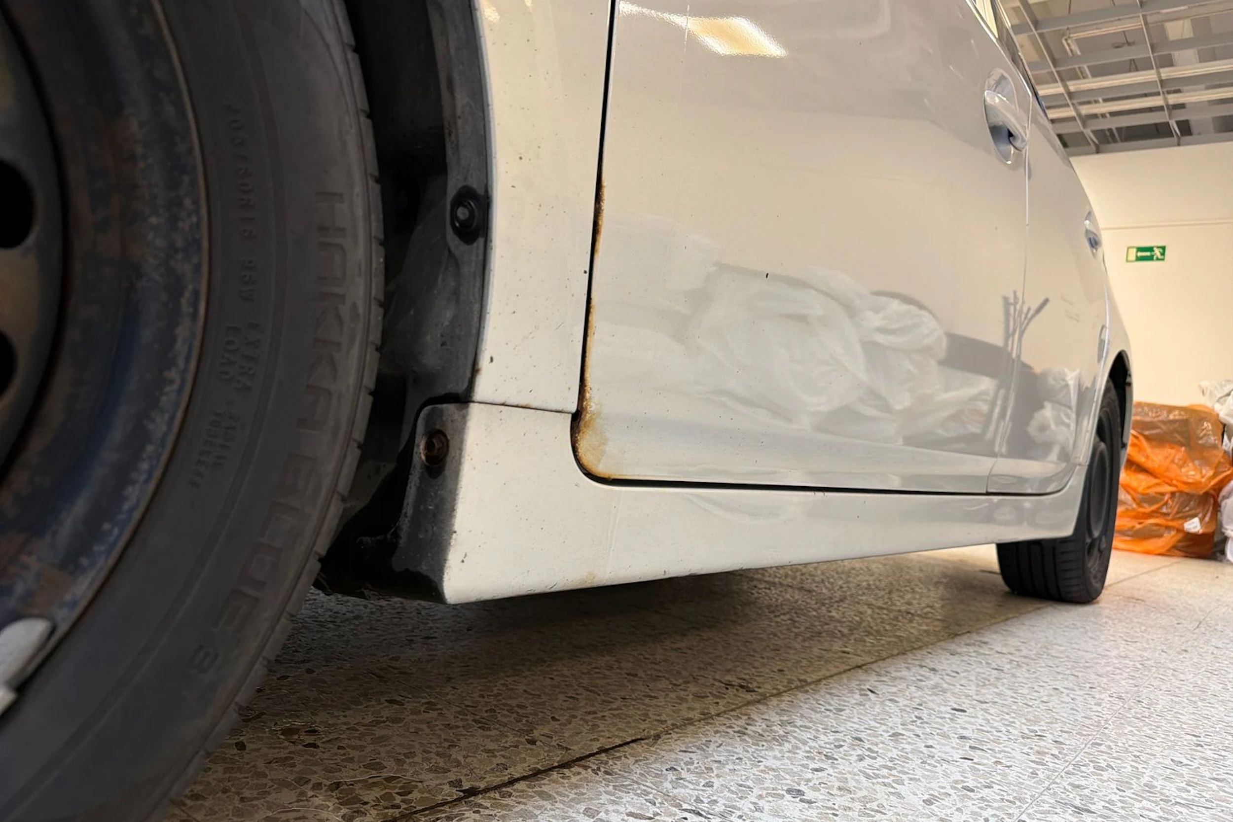 met. harmaa Toyota Prius 2009 kuva 33.