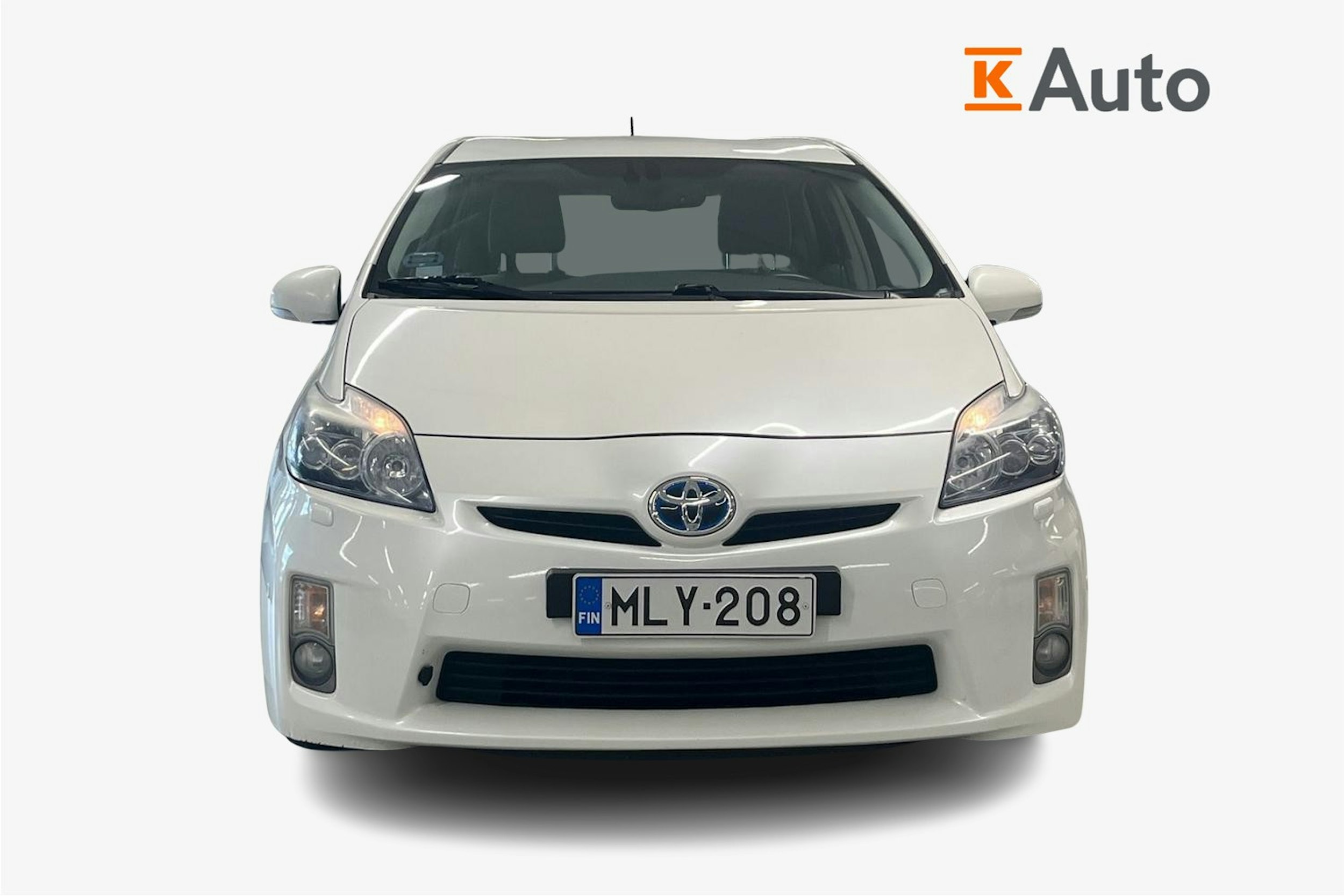 valkoinen Toyota Prius 2010 kuva 5.