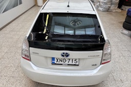 valkoinen Toyota Prius 2010 kuva 20.