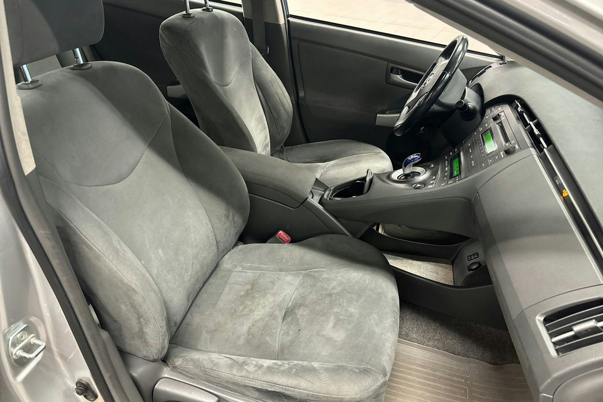 hopea Toyota Prius 2011 kuva 12.