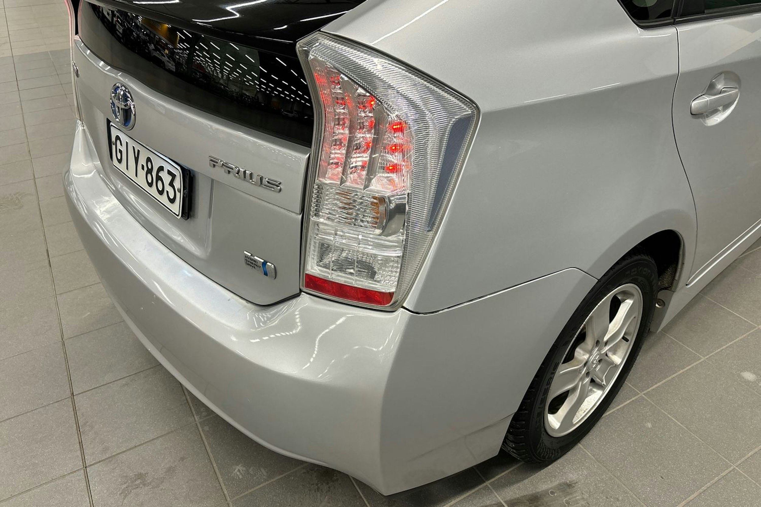 hopea Toyota Prius 2011 kuva 17.