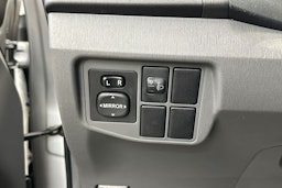 Hopea Toyota Prius 2012 kuva 13.