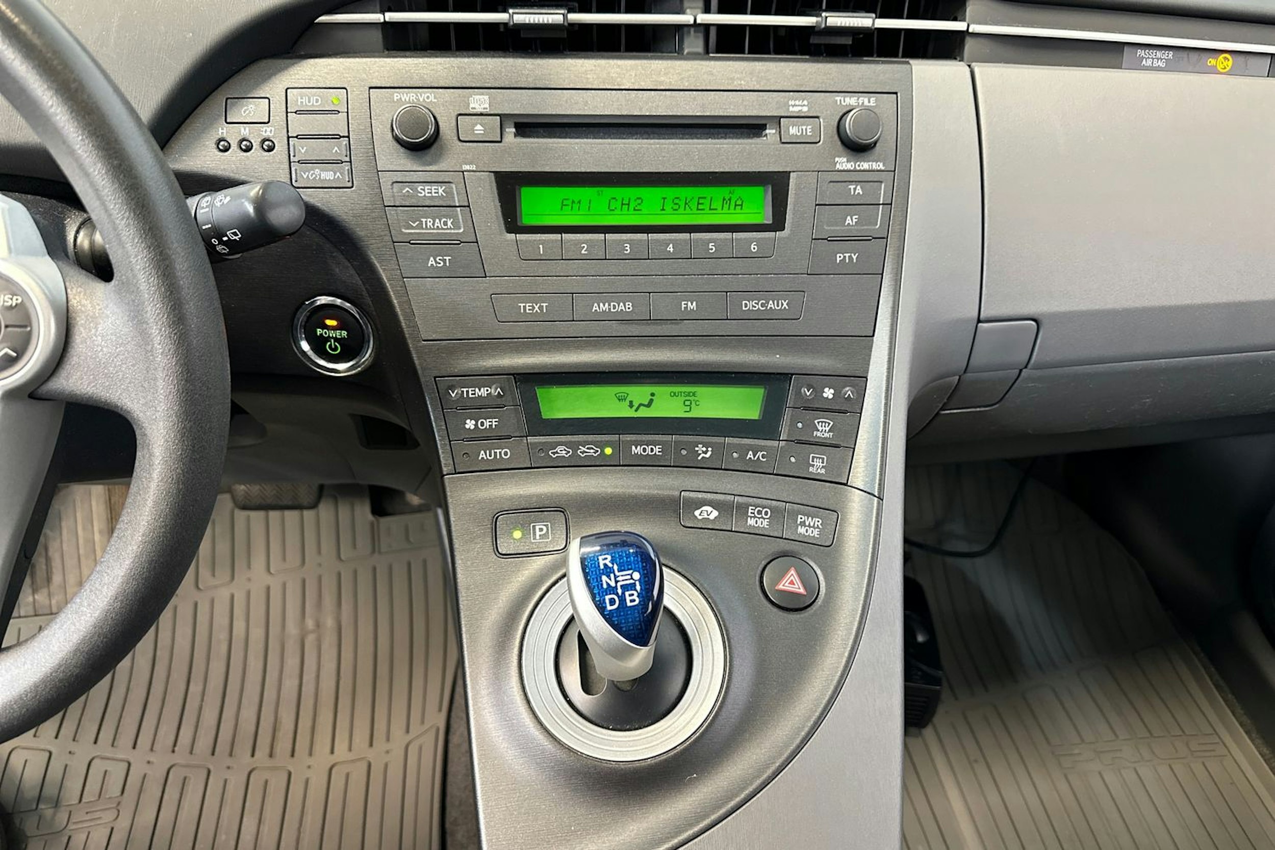 Hopea Toyota Prius 2012 kuva 16.