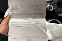 Harmaa Toyota Prius+ 2013 kuva 16.