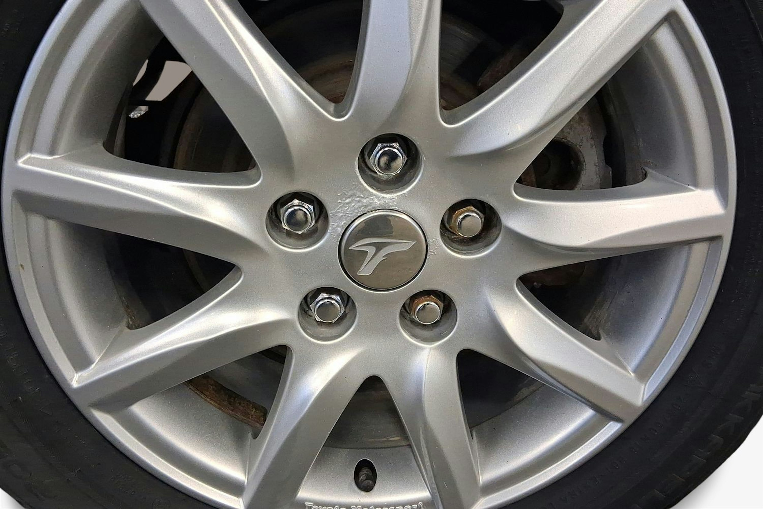 sininen Toyota Prius+ 2014 kuva 11.